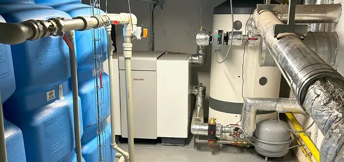 世创电能热泵采暖系统的精准适配定制化解决方案