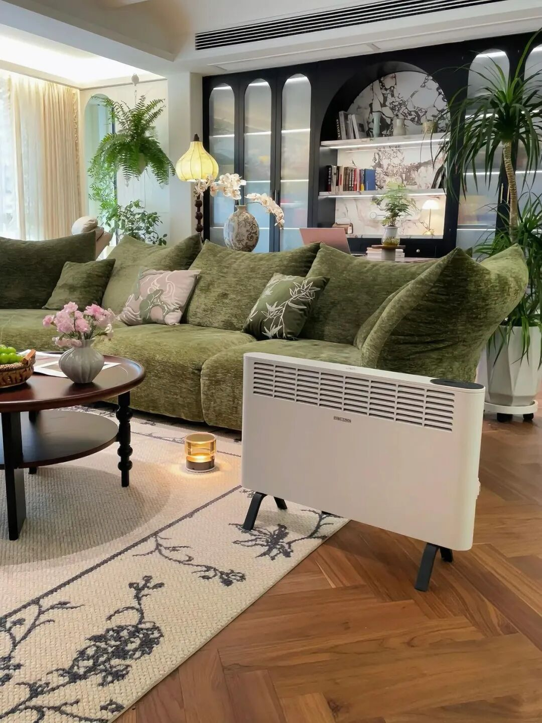 真正的取暖舒适，是电暖器释放的暖意包裹全身